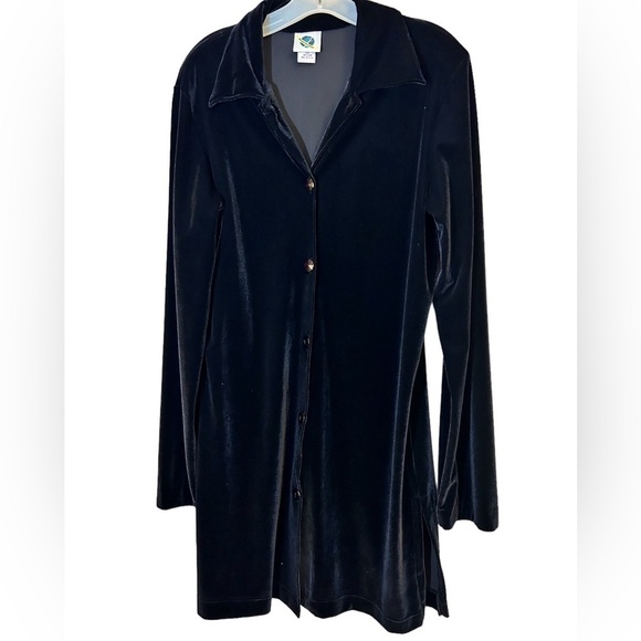 Women’s Black Velvet Long Sleeve Button Front Tunic Top Blouse Size Medium - Picture 5 of 7